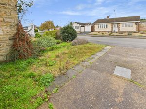 Frontage- click for photo gallery